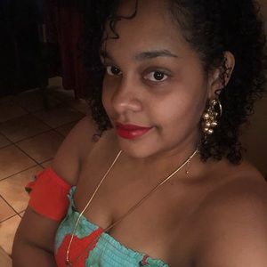 Meet your Posher, Jasmine